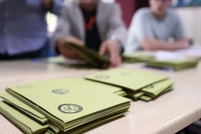 Bugün seçim olsa hangi partiye oy verirdiniz?