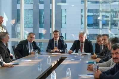 Başkan Kaya, sendika temsilcileri ve işçilerle bir araya geldi