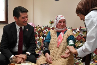 Başkan Kaya: “Sosyal belediyeciliğimiz bu kentte hiç olmayan halk süt ve beslenme saati gibi uygulamalarla devam edecek”