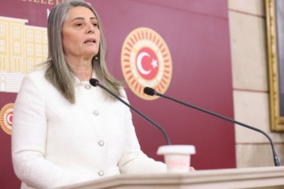 CHP Trabzon Milletvekili Sibel Suiçmez: Yeni yıla yeni umutlara