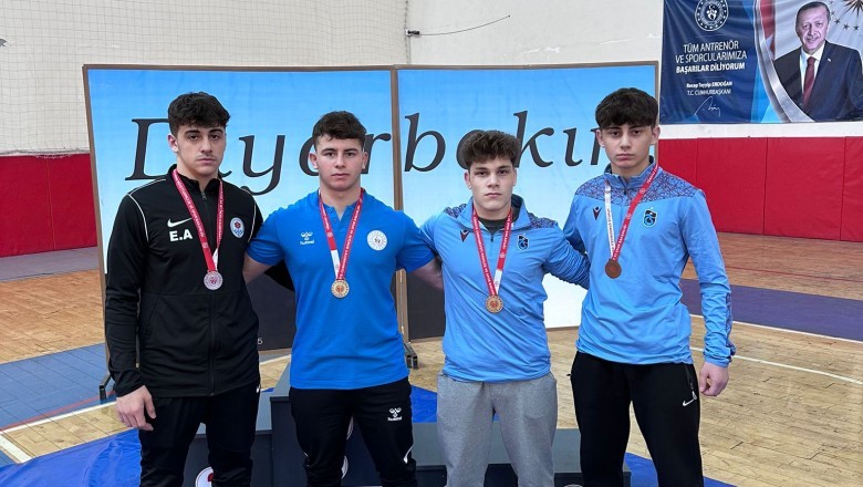 Büyükşehir'in sporcuları gururlandırdı