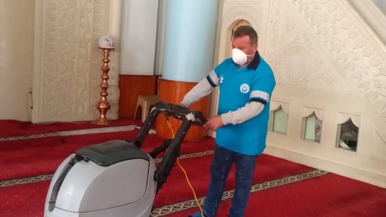 Ortahisar Belediyesi, camilerde Ramazan temizliği yapıyor