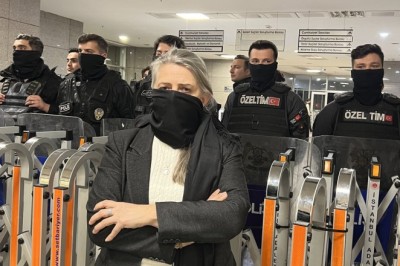 CHP Trabzon Milletvekili Sibel Suiçmez: “Biz buradayız, korkmuyoruz”
