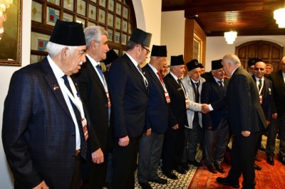 Vali Aziz Yıldırım, Kıbrıs Gazileri ve Şehit Ailelerini ağırladı