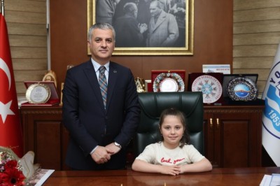 Başkan Bıyık koltuğunu devretti: 