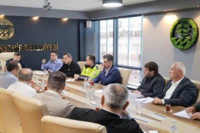 Büyükşehir'de turizm taşımacılığı masaya yatırıldı