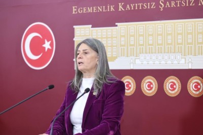 Suiçmez'den Boğaziçi Üniversitesi'nde öğrencilerin gözaltına alınmasına tepki