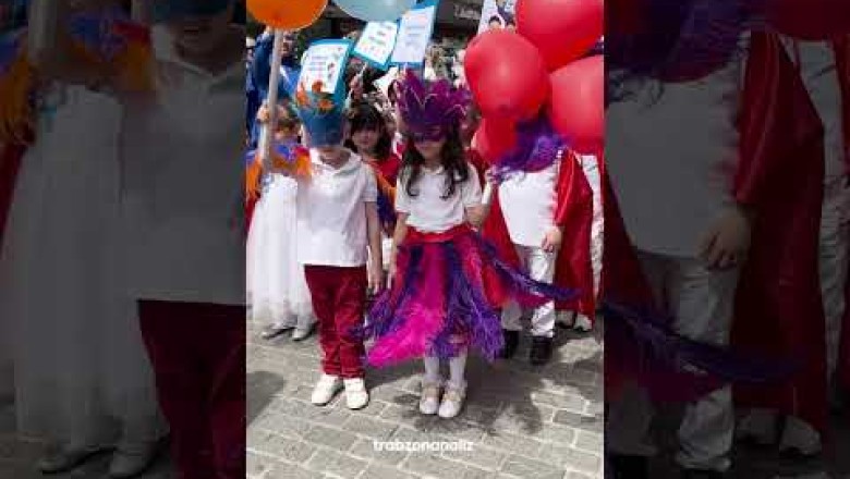 Trabzon'da 'Bineali Şenliği' kapsamında çocuklardan kortej yürüyüşü!