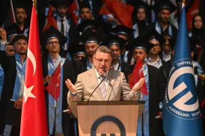 Başkan Genç: Tam bağımsız Türkiye yolculuğu gençlerin omuzlarında yükselecek