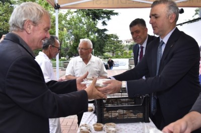 Ortahisar Belediyesi, aşure geleneğini sürdürüyor