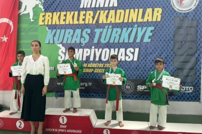 Büyükşehir'in minik sporcularından büyük başarı