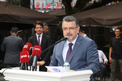 Başkan Genç: Yeni fetihler yapmakla mükellefiz
