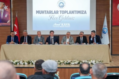 Başkan Kaya muhtarlarla bir araya gelerek, talepleri dinledi