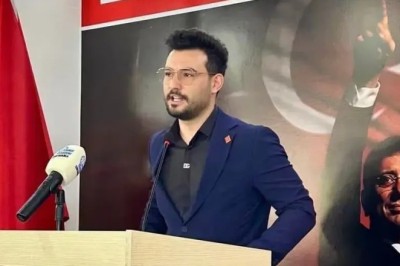CHP’li Köroğlu’ndan Akçaabat Belediyesi işçileri için çağrı: “Eşit işe eşit ücret”