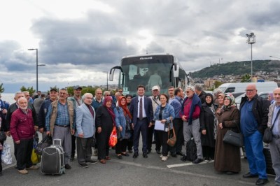Başkan Kaya, emeklileri Çanakkale'ye uğurladı