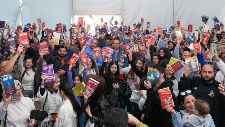 Trabzon Kitap Günleri'ne ziyaretçi akını sürüyor