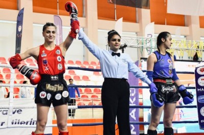 Ortahisar Belediyesi sporcusu Tuğçe Bektaş, Türkiye şampiyonu oldu