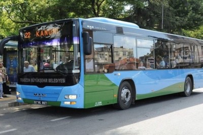 Büyükşehir, ortaokul öğrencilerine de ulaşımı ücretsiz yaptı