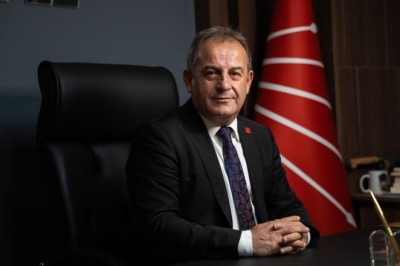 CHP Trabzon İl Başkanı Mustafa Bak: “Mesele Trabzonspor değil, imar yetkisidir”