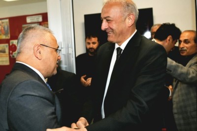 Başkan Yardımcısı Özçilingir, muhtarlarla bayramlaştı