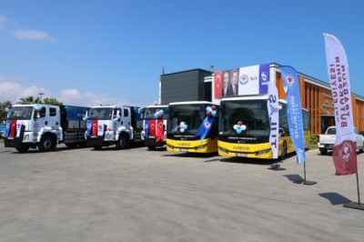 Büyükşehir filosuna 5 yeni araç dahil edildi