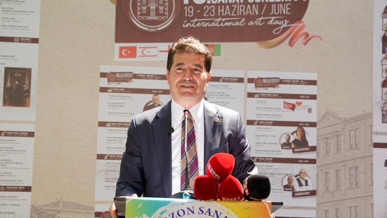 Başkan Kaya, 16. Uluslararası Sanat Günleri açılışına katıldı